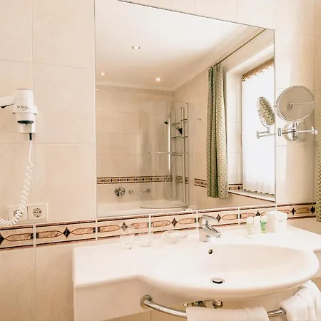 By Gourmet & Wine Austria